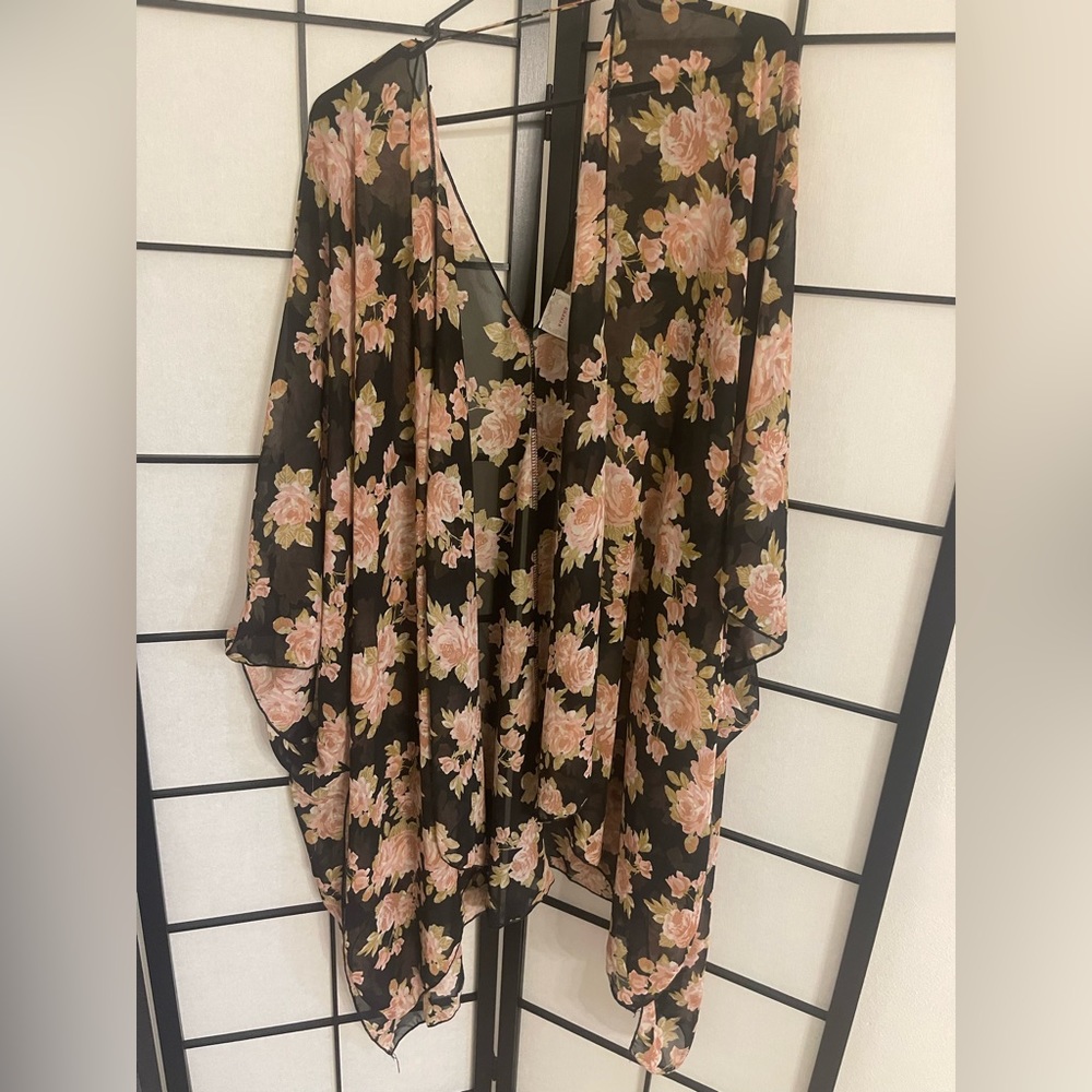 Nymphe Floral Kimono OS